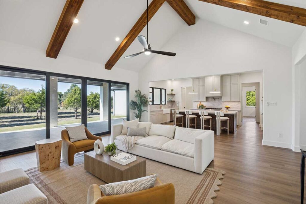 Living rooms + Dining Areas
