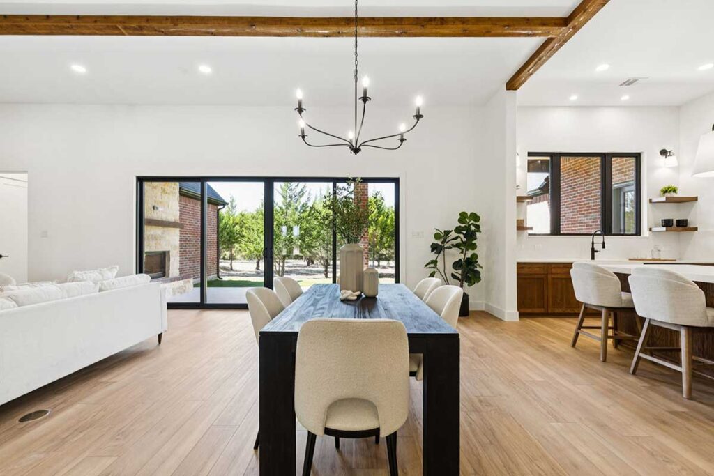 Living rooms + Dining Areas