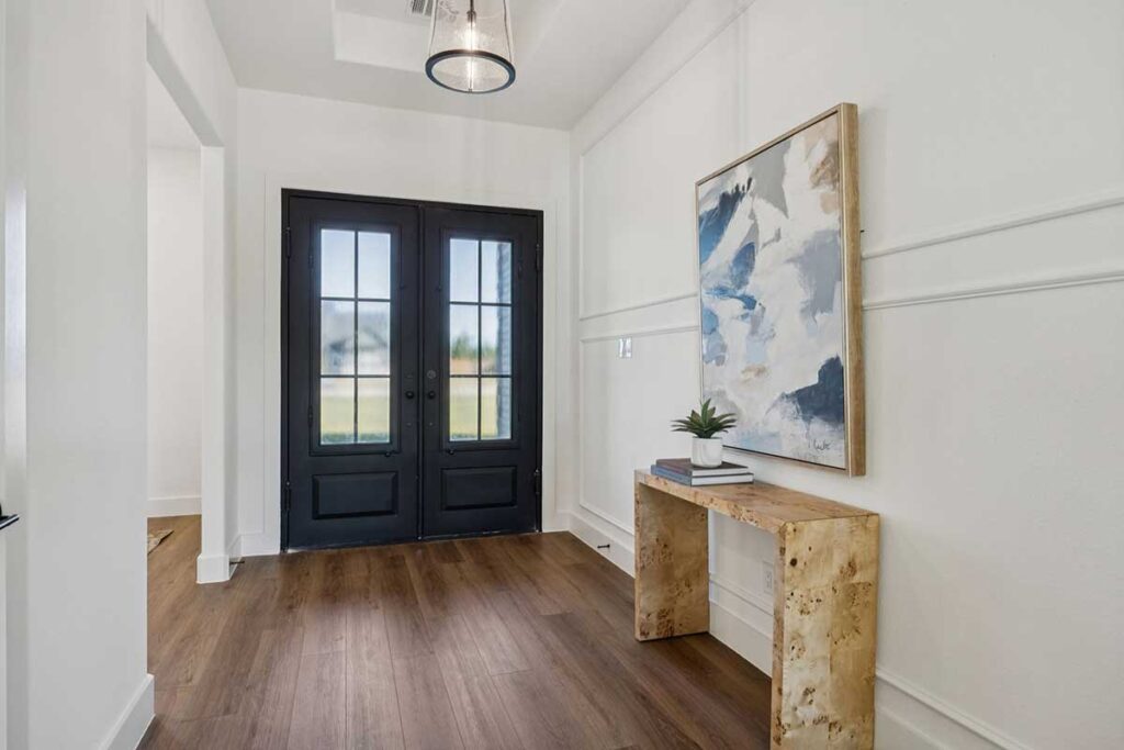 Living rooms + Dining Areas