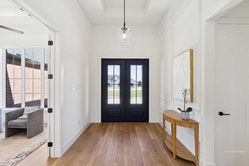 Living rooms + Dining Areas